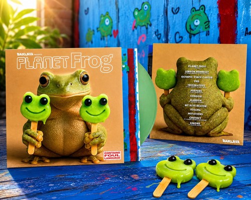 Action bronsonplanet frog - action,